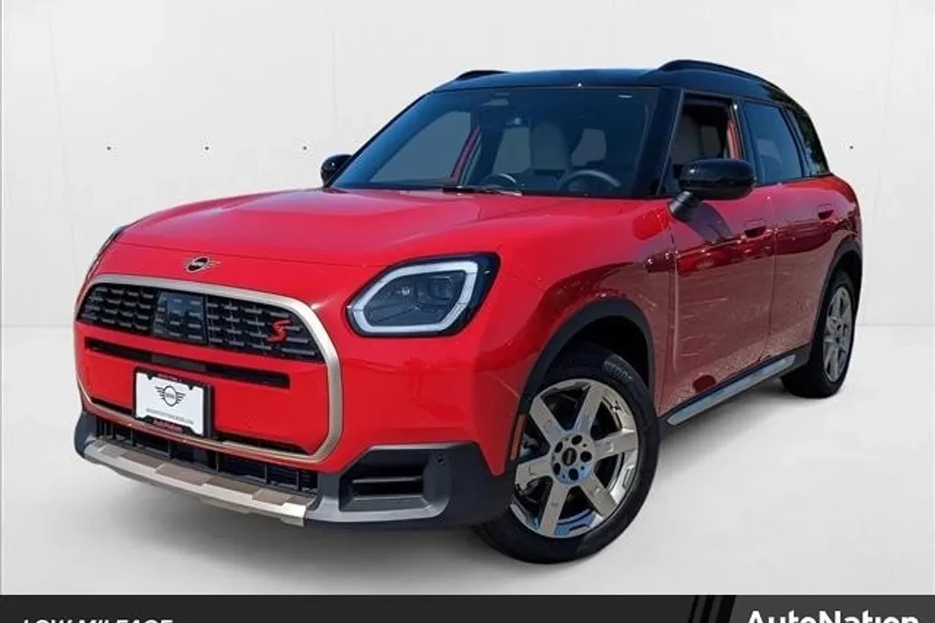 2025 Mini Countryman S photo 1