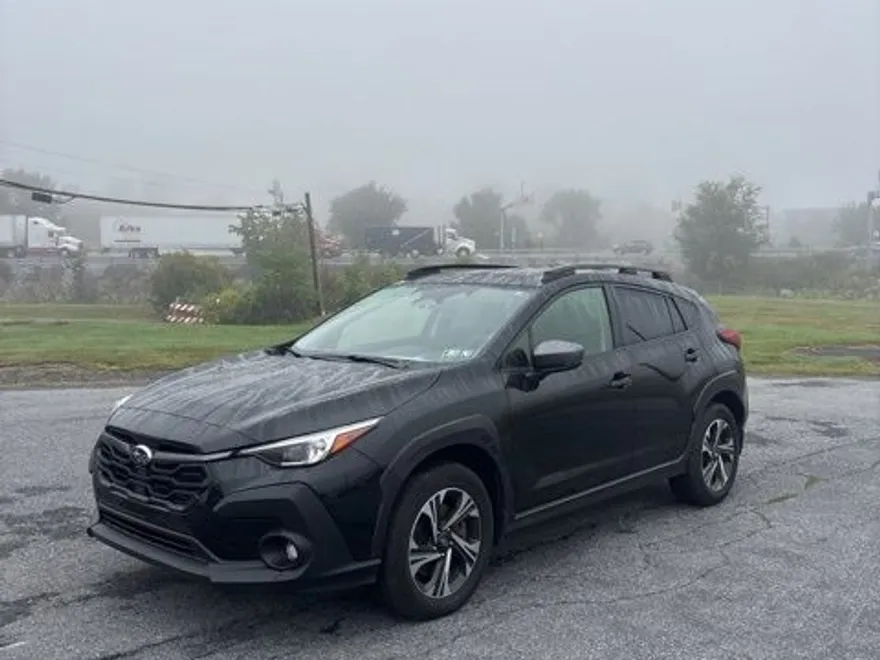 2024 Subaru Crosstrek Premium photo 1