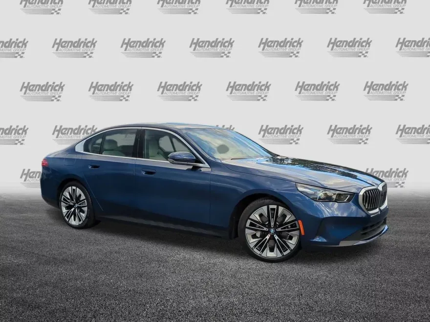 2025 Bmw 530i photo 1
