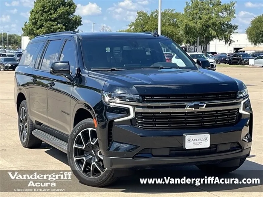 2021 Chevrolet Suburban RST photo 1