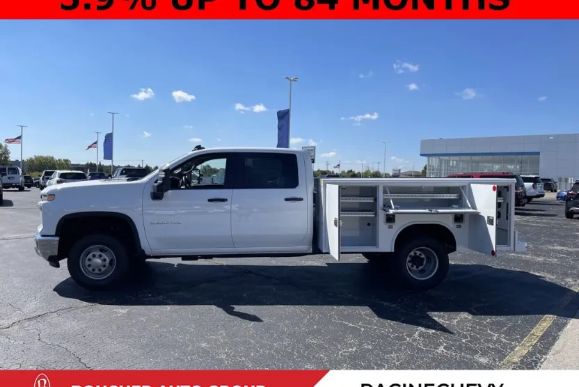 2024 Chevrolet Silverado 3500HD Work Truck photo 1