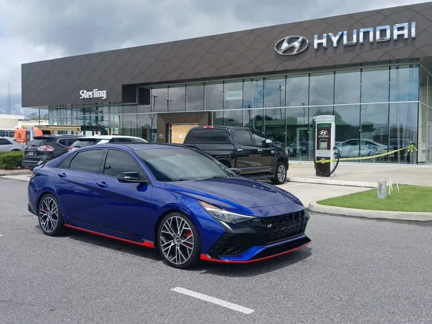 2023 Hyundai Elantra N photo 1
