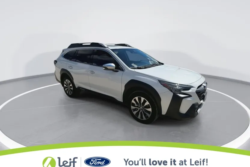 2024 Subaru Outback Touring XT photo 1