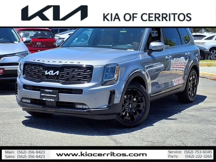2022 Kia Telluride SX photo 1