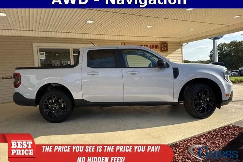 2025 Ford Maverick Lariat photo 1