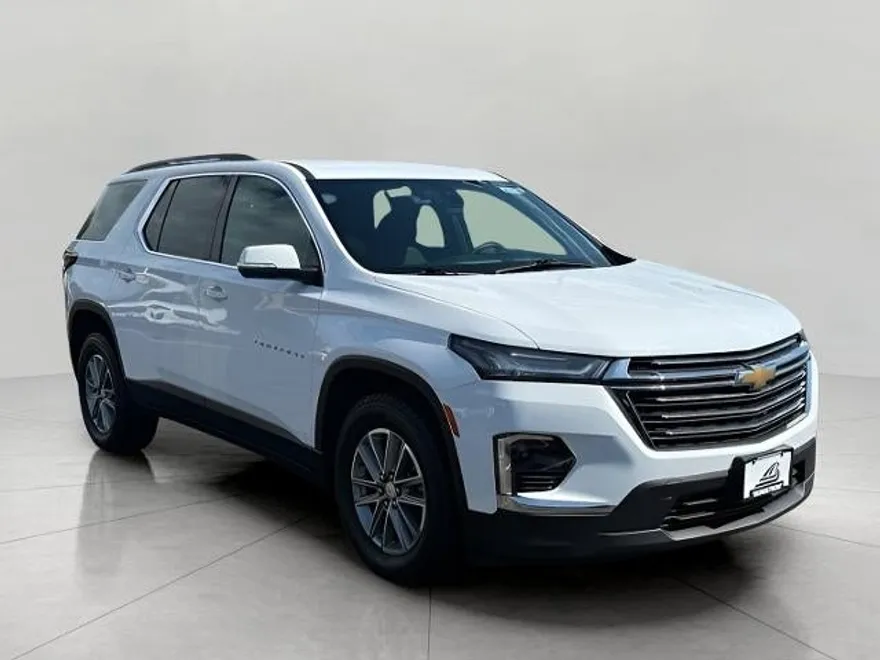 2023 Chevrolet Traverse Cloth 1LT photo 1