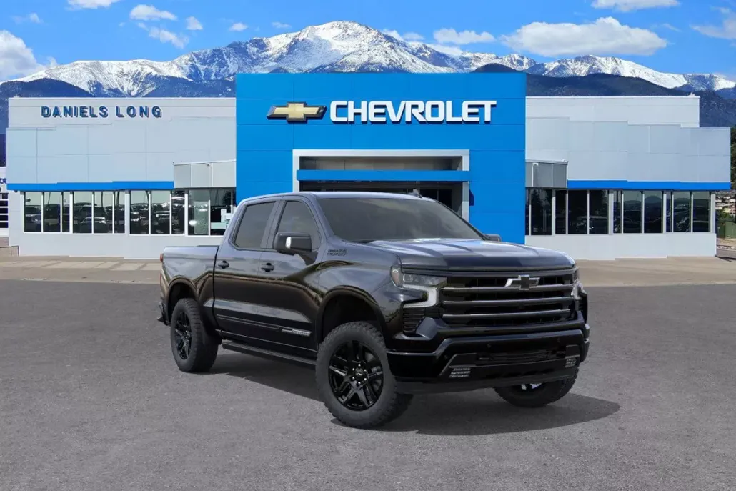 2026 Chevrolet Silverado 1500 High Country photo 1