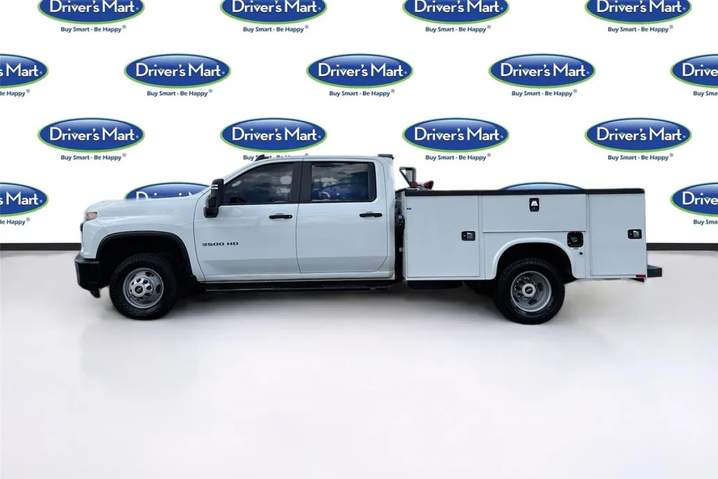 2022 Chevrolet Silverado 3500HD Work Truck photo 1
