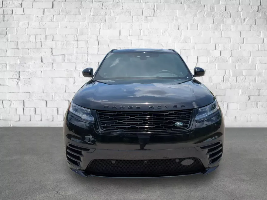 2026 Land Rover Range Rover Velar SE photo 1