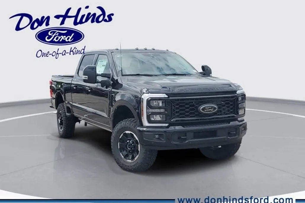 2025 Ford F-250 Lariat photo 1