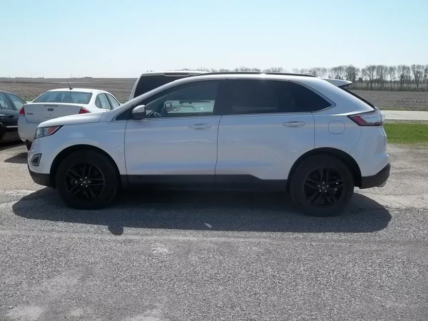 2018 Ford Edge SEL photo 1