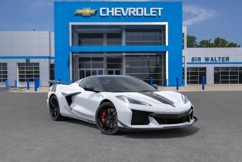 2025 Chevrolet Corvette Z06 2LZ photo 1