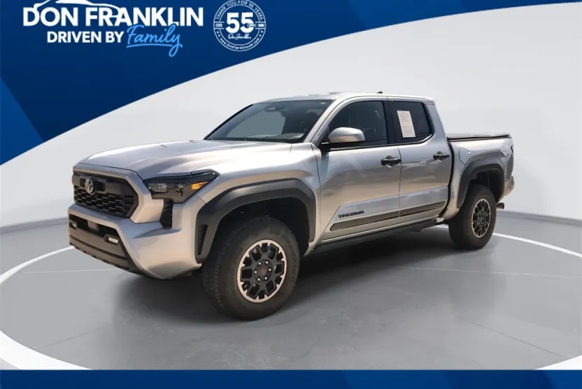 2025 Toyota Tacoma TRD Off-Road photo 1