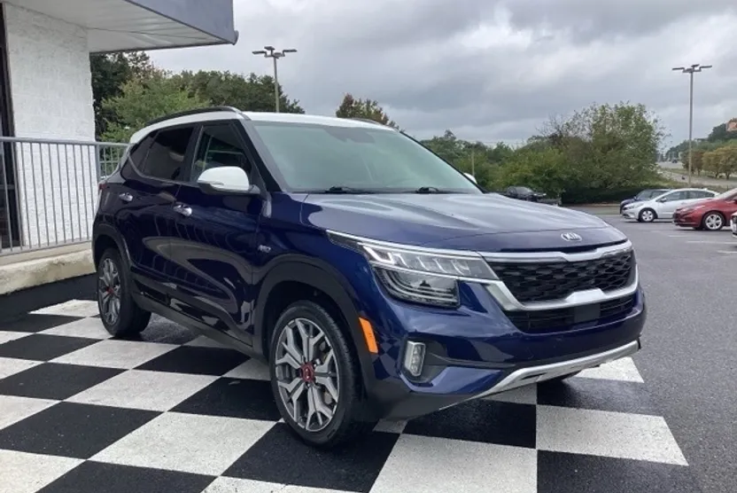 2021 Kia Seltos SX photo 1