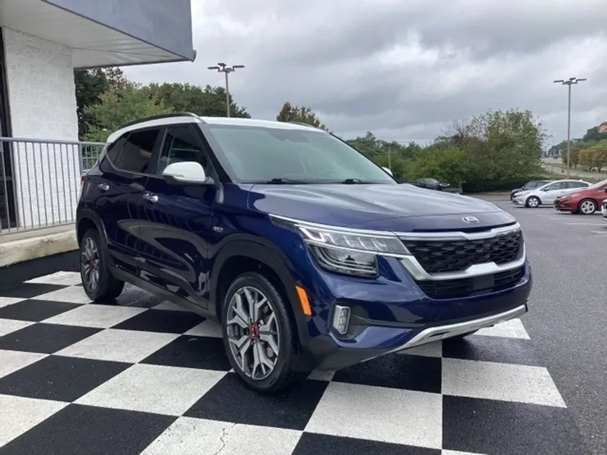 2021 Kia Seltos SX photo 1