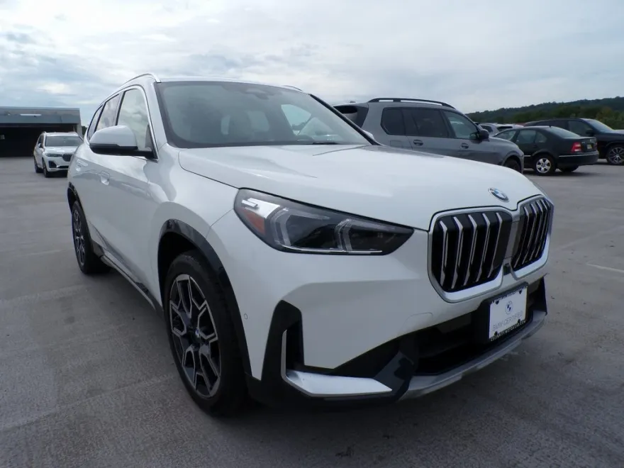 2025 Bmw X1 XDrive28i photo 1