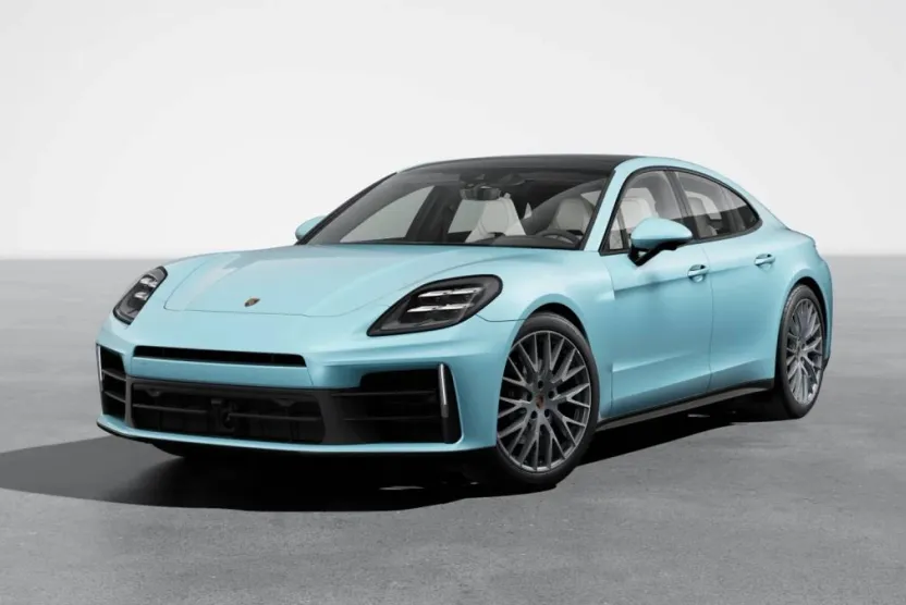 2026 Porsche Panamera 4 photo 1