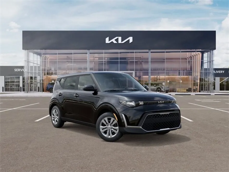 2025 Kia Soul LX photo 1