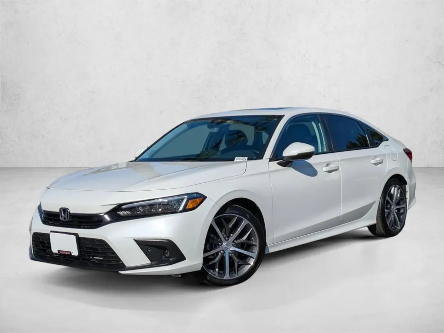 2024 Honda Civic Touring photo 1