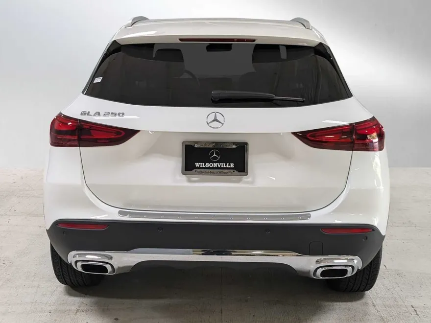 2025 Mercedes Benz GLA 250 photo 1
