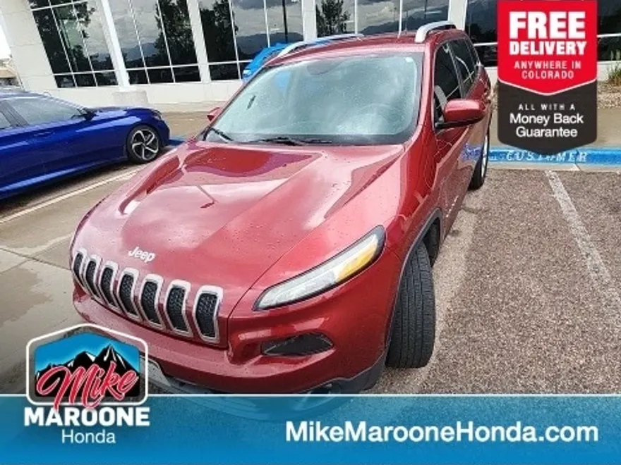2016 Jeep Cherokee Latitude photo 1