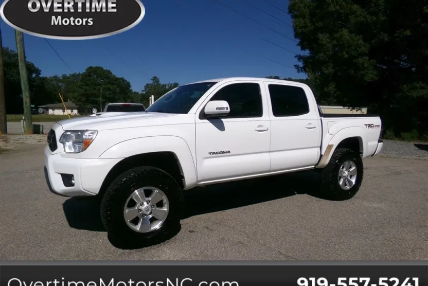 2014 Toyota Tacoma Double Cab V6 4x4 photo 1