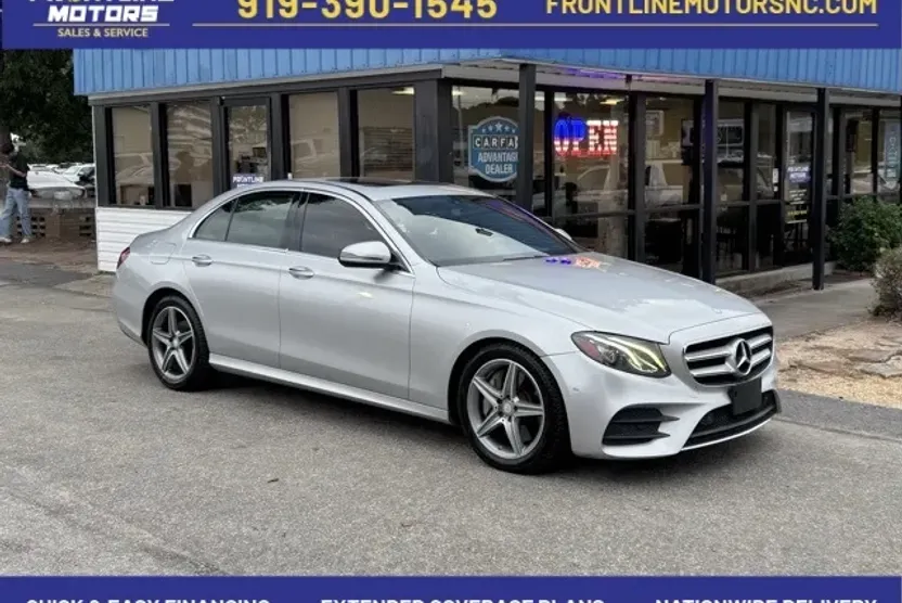 2017 Mercedes Benz E 300 photo 1