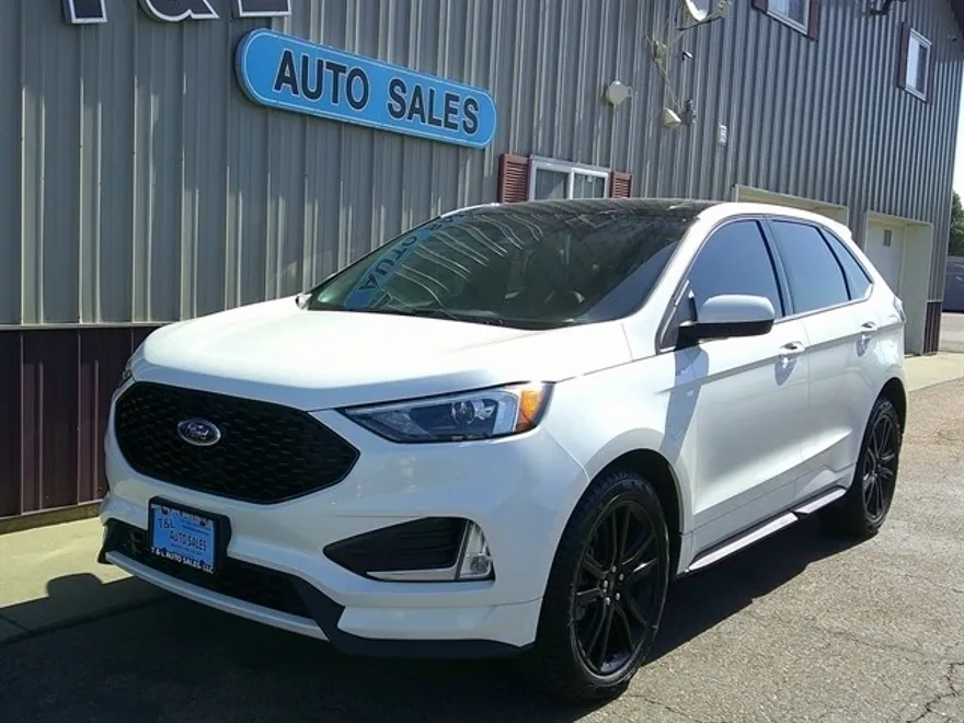 2022 Ford Edge ST-Line photo 1