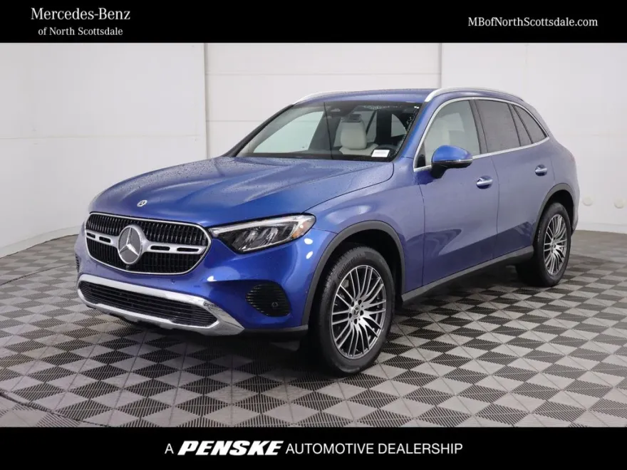 2026 Mercedes Benz GLC 300 4MATIC photo 1