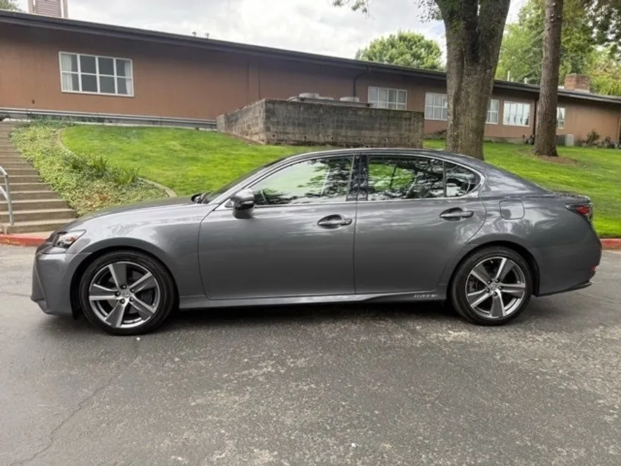 2016 Lexus GS 450h photo 7