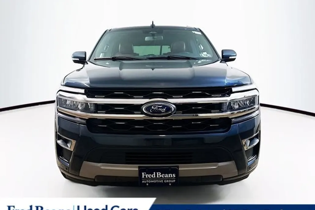 2024 Ford Expedition Limited photo 1