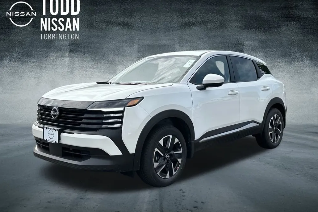 2025 Nissan Kicks SV photo 1