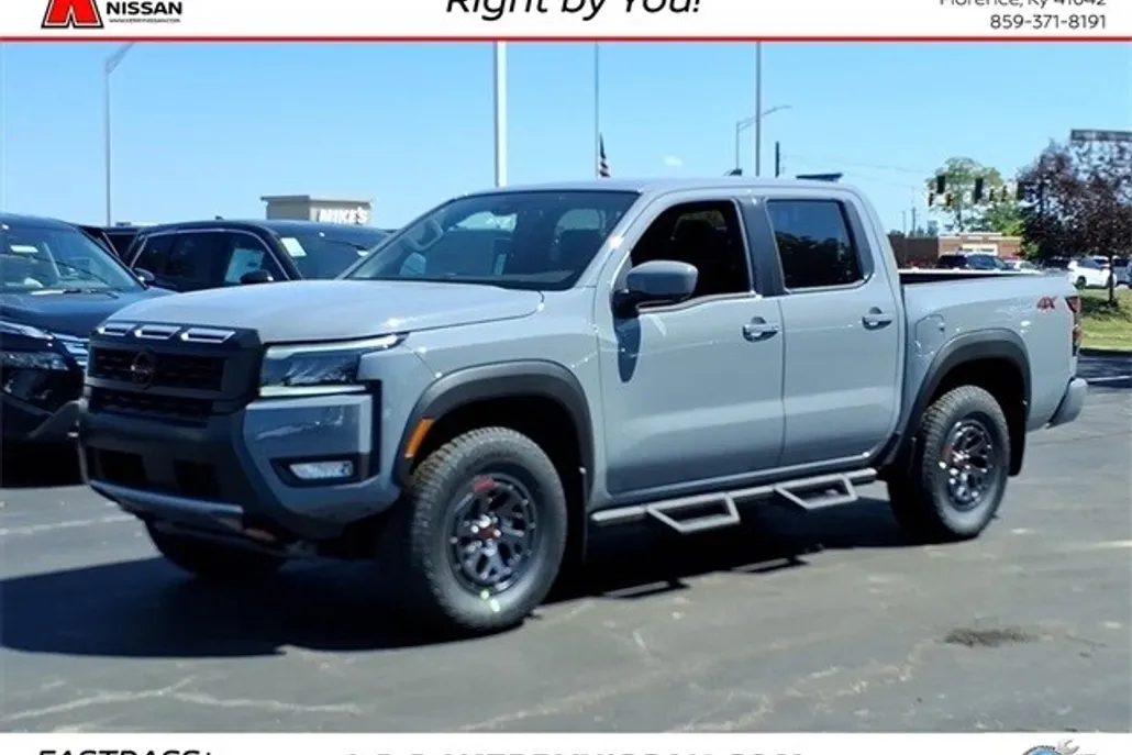 2026 Nissan Frontier PRO-4X photo 1