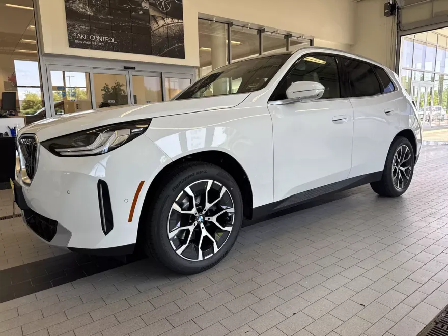 2025 Bmw X3 30x Drive photo 1