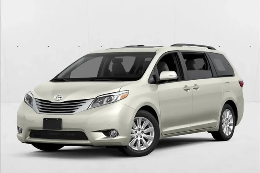 2017 Toyota Sienna XLE photo 1