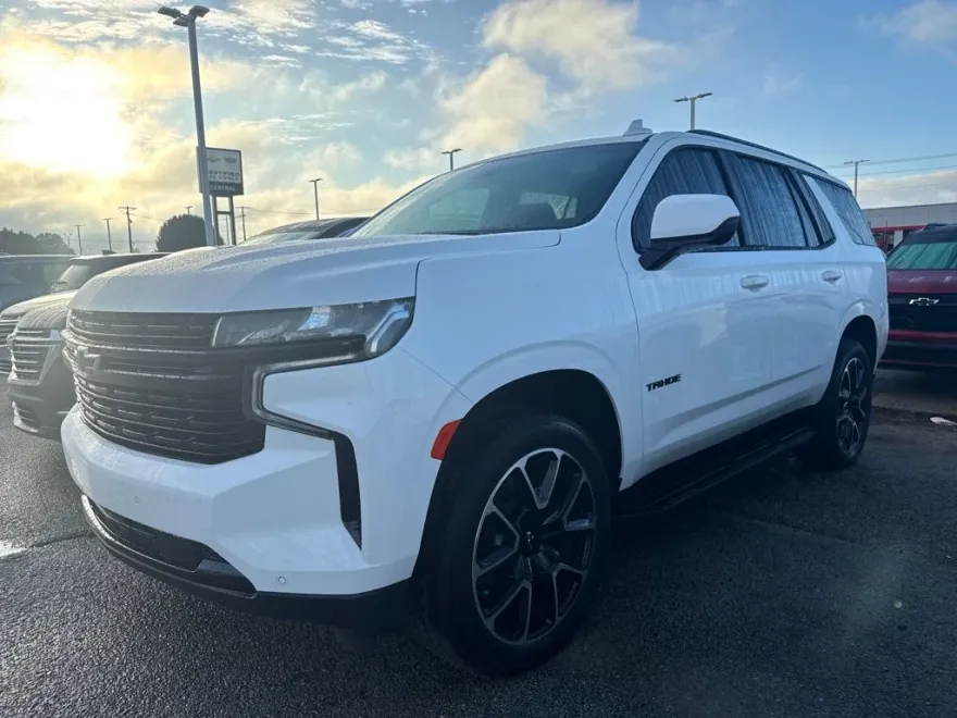 2024 Chevrolet Tahoe RST photo 1