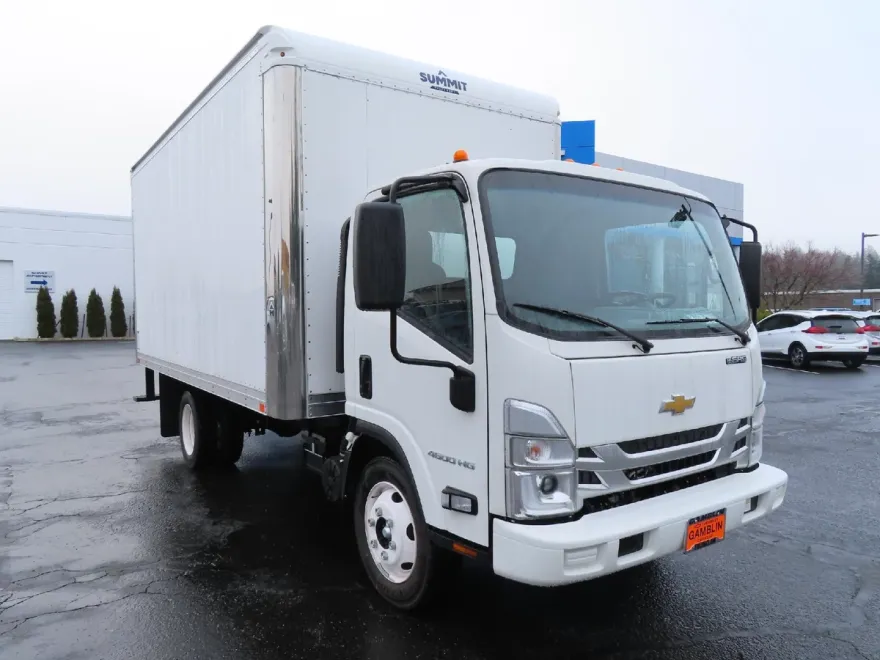 2025 Chevrolet Silverado 4500HD photo 1