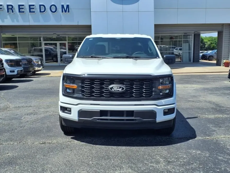 2025 Ford F-150 STX photo 1