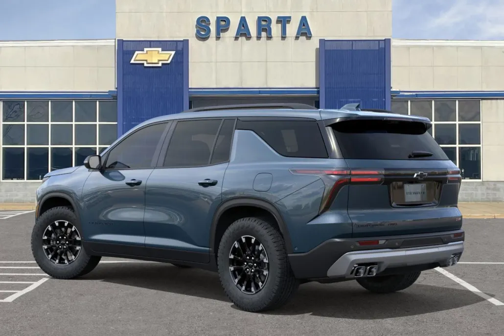 2026 Chevrolet Traverse Z71 photo 1