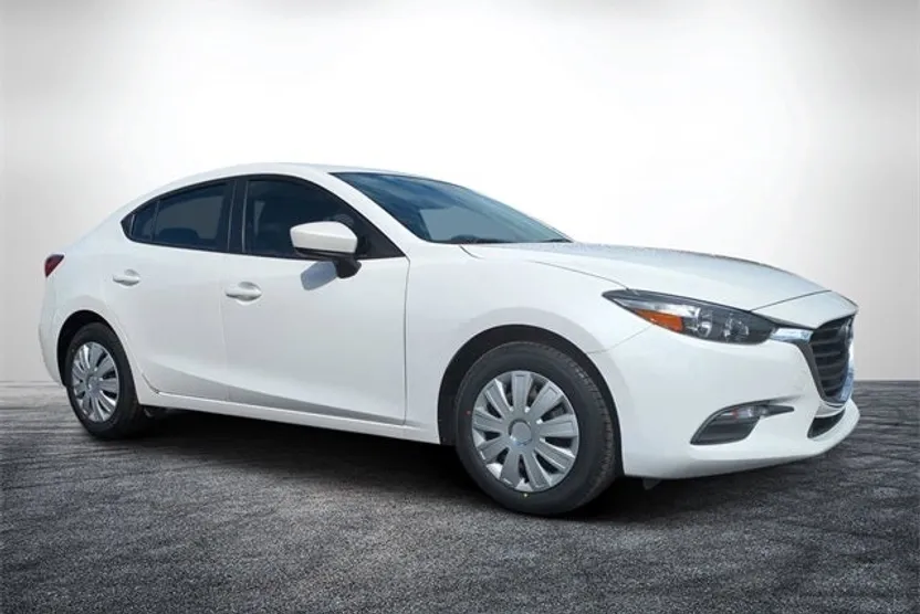 2017 Mazda Mazda3 Sport photo 1
