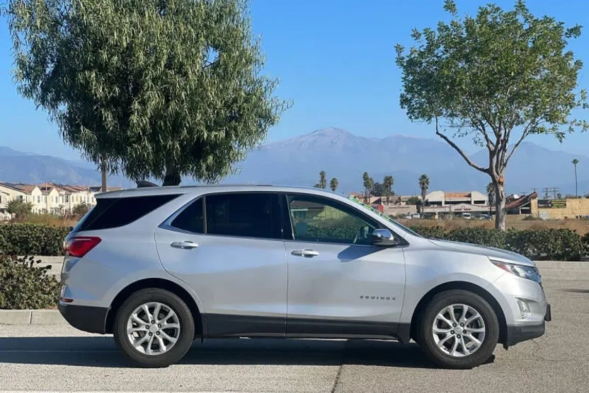 2018 Chevrolet Equinox photo 1