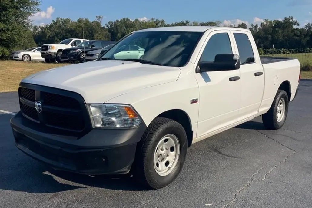 2022 Ram 1500 Classic Tradesman photo 1