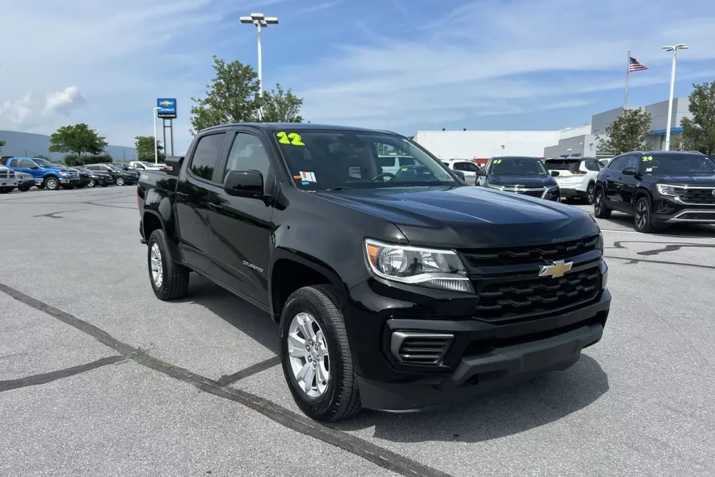2022 Chevrolet Colorado LT photo 1