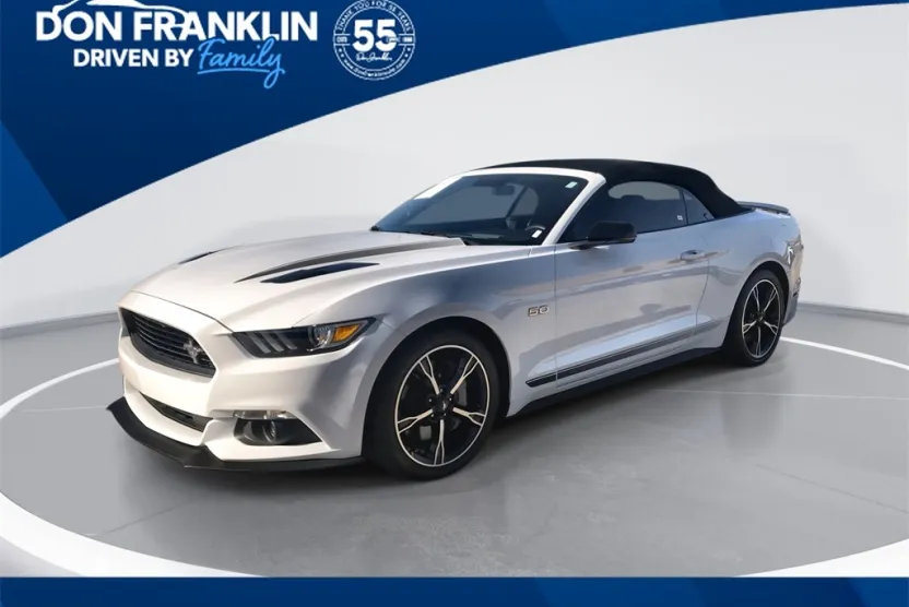2016 Ford Mustang GT Premium photo 1