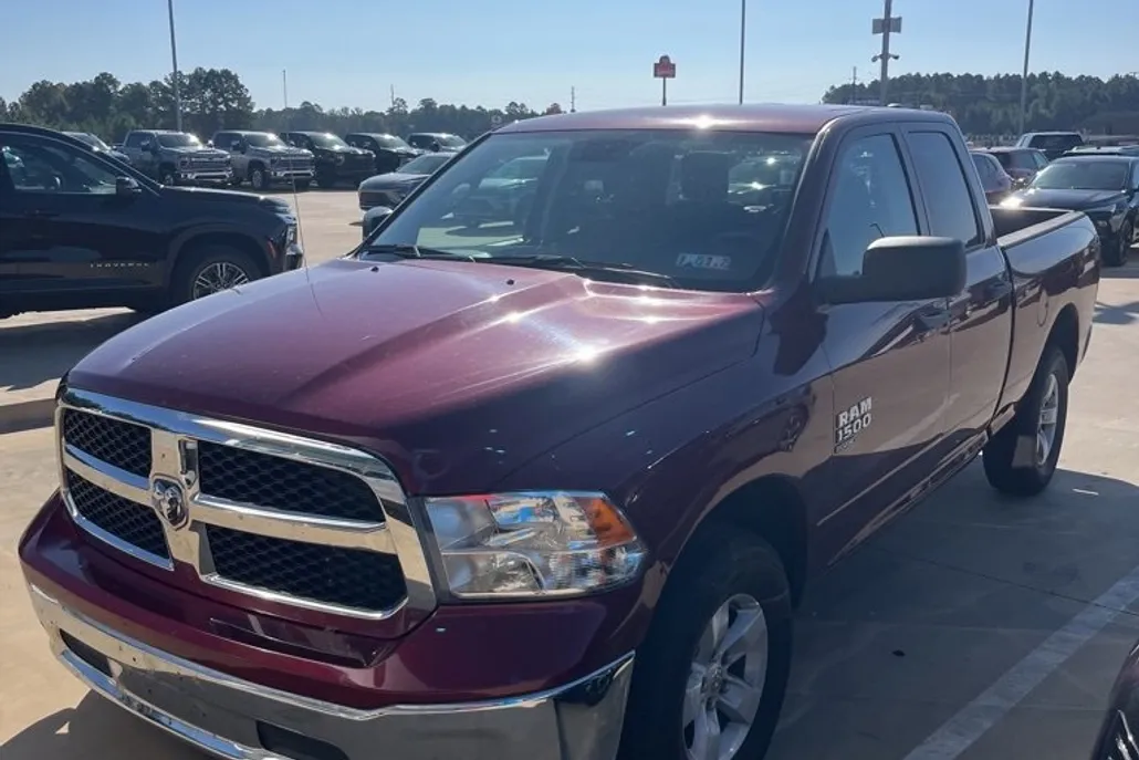 2024 Ram 1500 Classic SLT photo 1
