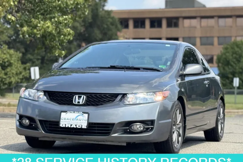 2010 Honda Civic LX photo 1