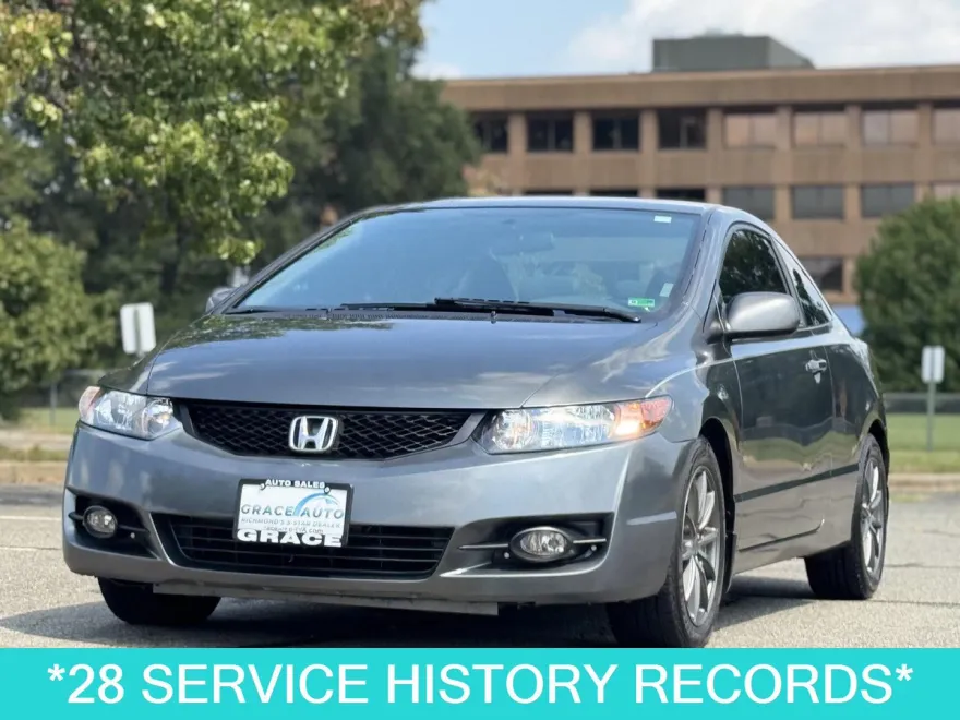 2010 Honda Civic LX photo 1