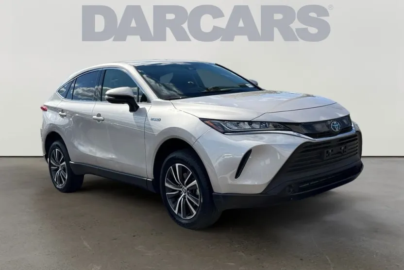 2021 Toyota Venza LE photo 1