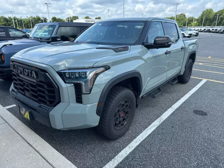 2022 Toyota Tundra TRD Pro CrewMax photo 1