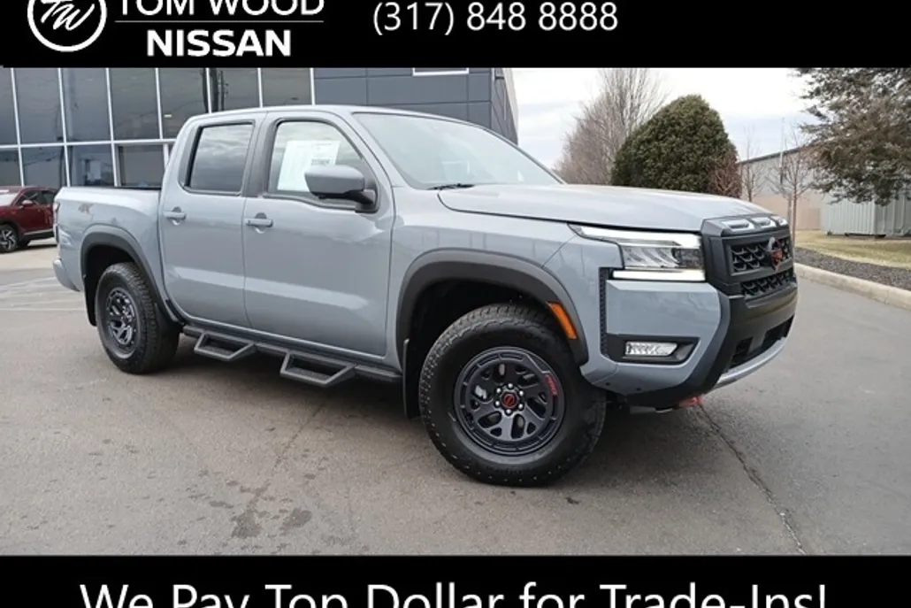 2025 Nissan Frontier PRO-4X photo 1